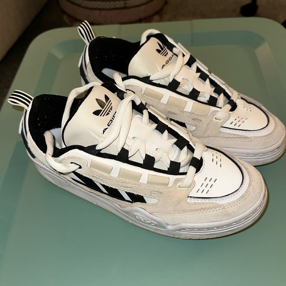 Adidas originals women’s sneakers